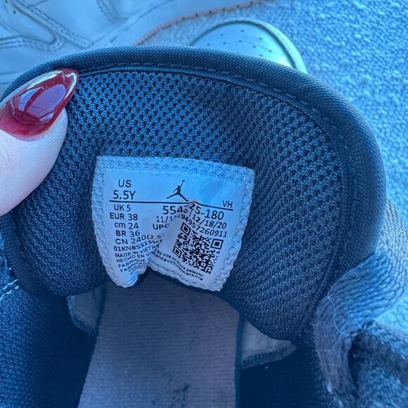 Nike Air Jordan 1 Mid GS Artic Orange Pink Size 5.5Y - Picture 9 of 11